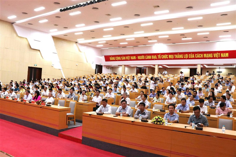 toancanh1_800_17082025165038.jpg